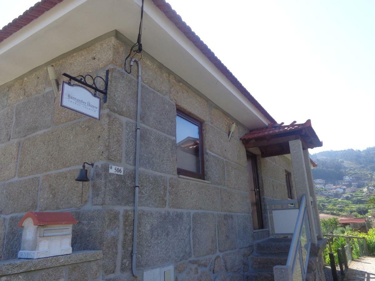 בית הארחה קסטלו דה פייבה 	Bernardes House מראה חיצוני תמונה